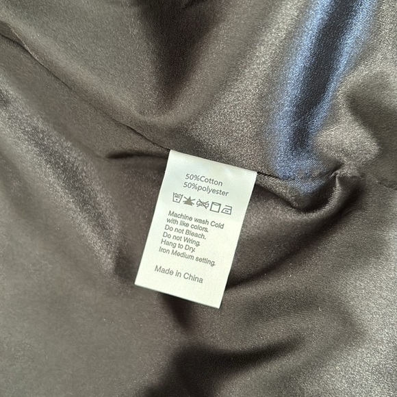 Michelle Mae XS Buffalo Plaid Zipper Vest - Picture 6 of 8